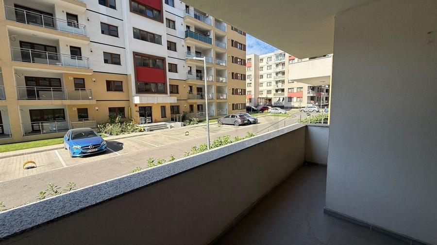 Apartament cu 2 camere decomandat în Berceni