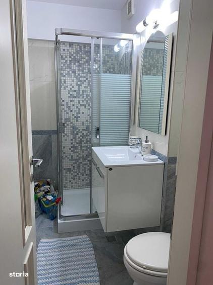 Apartament cu 4 camere decomandat în 13 Septembrie