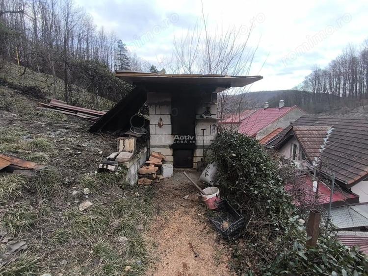 Casă cu Teren 180 Mp în Muncitoresc