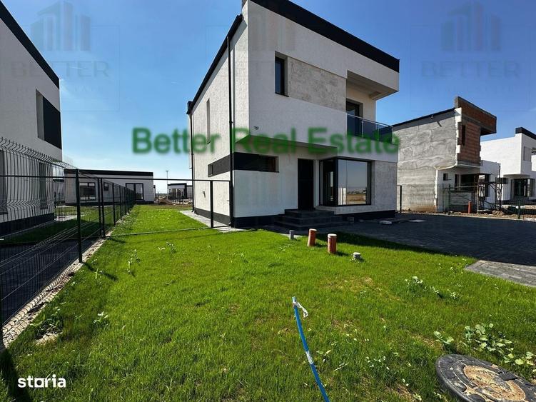 Casă cu 4 camere în Vidra