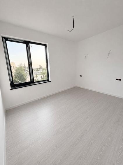 Casă individuală cu 4 camere cu Canalizare în Haliu