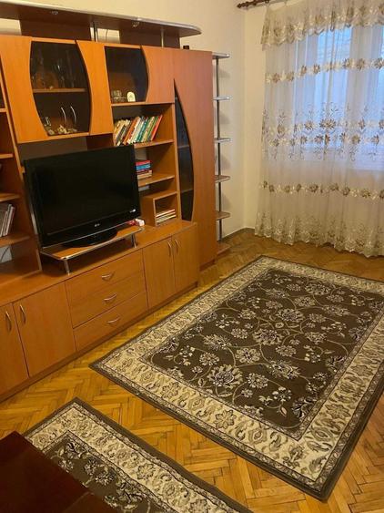 Apartament cu 2 camere decomandat în Crihala