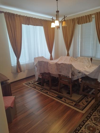Casă individuală cu 5 camere cu Teren 1550 Mp în Platou