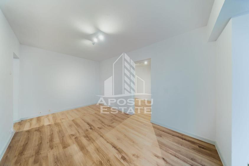 Apartament cu 2 camere semidecomandat în Aurel Vlaicu