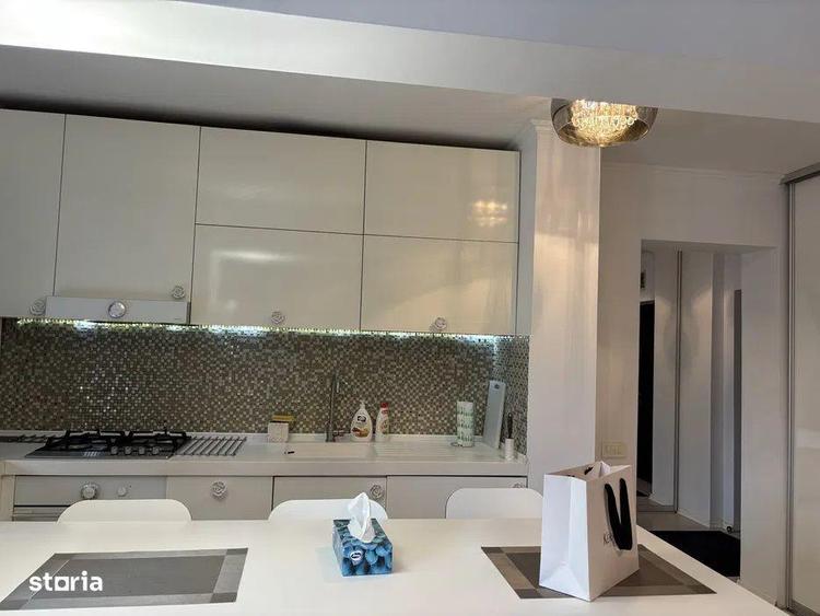 Apartament cu 3 camere, mobilat în Bucureștii Noi