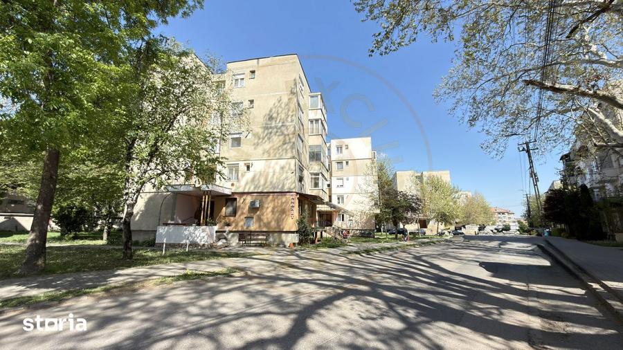 Chirie 2 camere Etaj III Carei - Str. Platanilor Nr.10 - Comision 0% c - 6