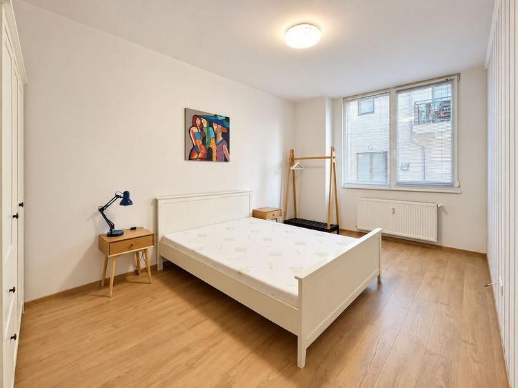 Apartament cu 2 camere semidecomandat, mobilat în Giroc