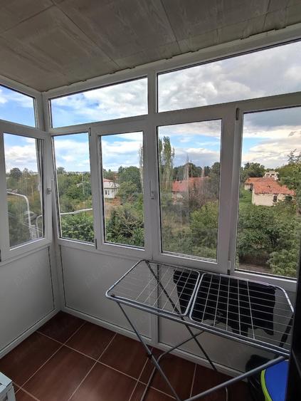 Apartament cu 2 camere semidecomandat în 9 Mai