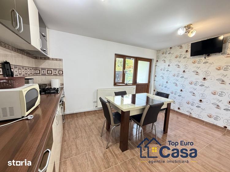 Casă cu 4 camere cu Teren 464 Mp în Central