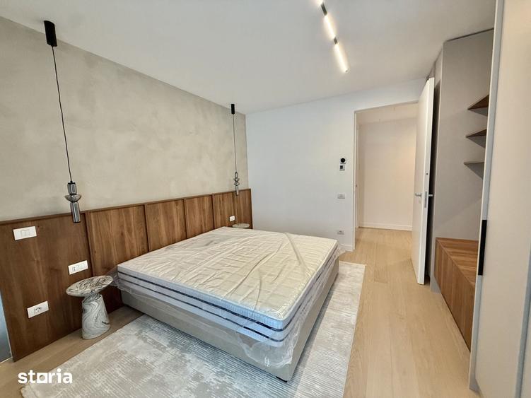 Apartament cu 4 camere în Aviatorilor