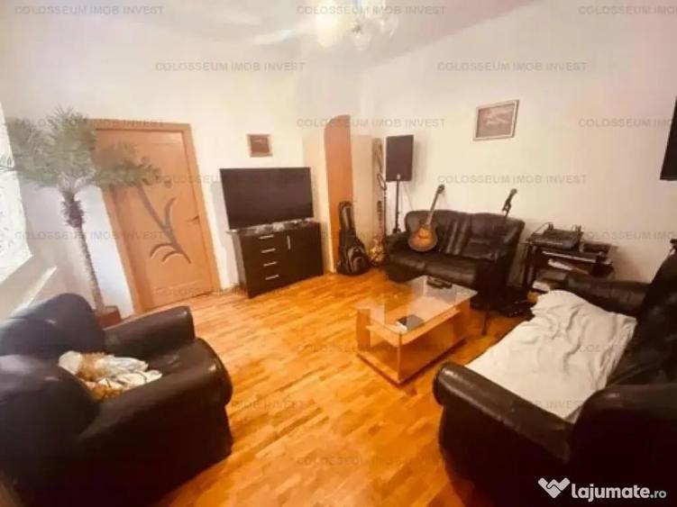 Apartament cu 2 camere decomandat în Centrul Istoric