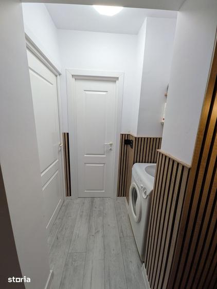 Apartament cu 2 camere semidecomandat în Calea București