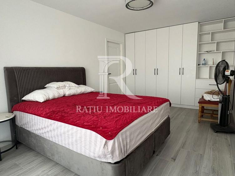 Duplex cu 6 camere cu Canalizare în Nord-Est