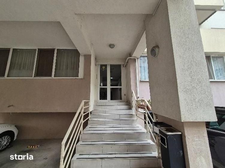 Garsonieră în Apărătorii Patriei