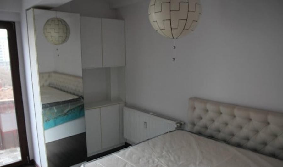 Apartament cu 2 camere semidecomandat, mobilat în Nerva Traian