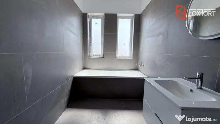 Apartament cu 3 camere în Moșnița Nouă