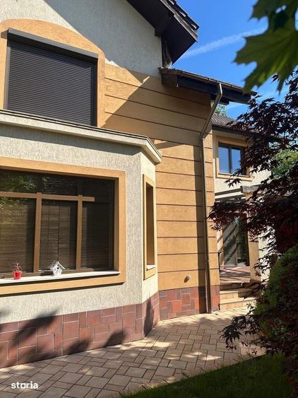 Casă cu 4 camere cu Teren 619 Mp în Trivale