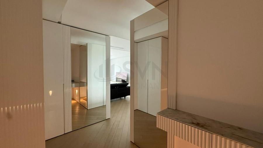 Apartament cu 3 camere semidecomandat în Iancu Nicolae