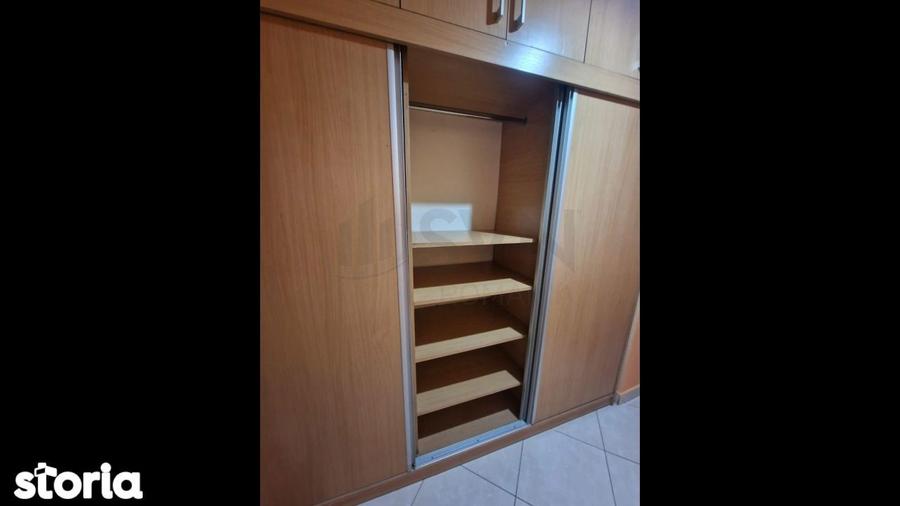 Apartament cu 4 camere în Pantelimon