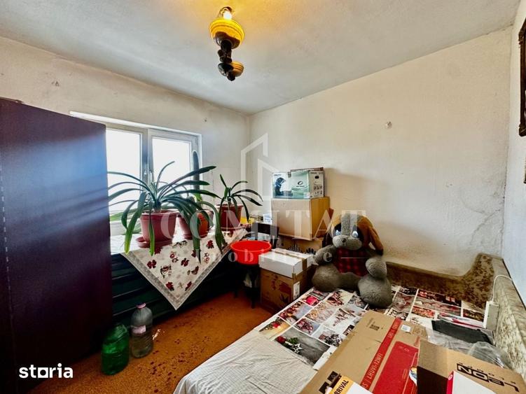 Apartament cu 4 camere decomandat în Dâmbul Rotund