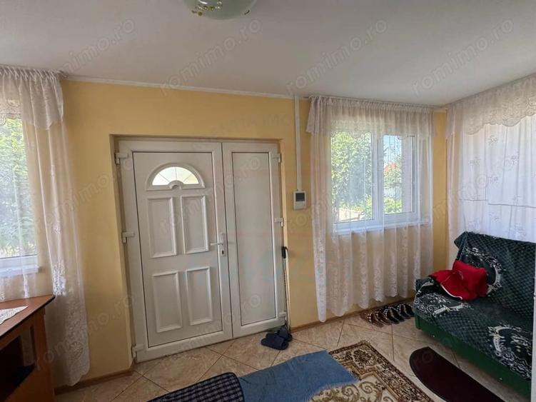 Casă cu Teren 2405 Mp în Vasile Alecsandri