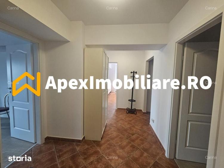Apartament cu 3 camere decomandat în Centrul Civic