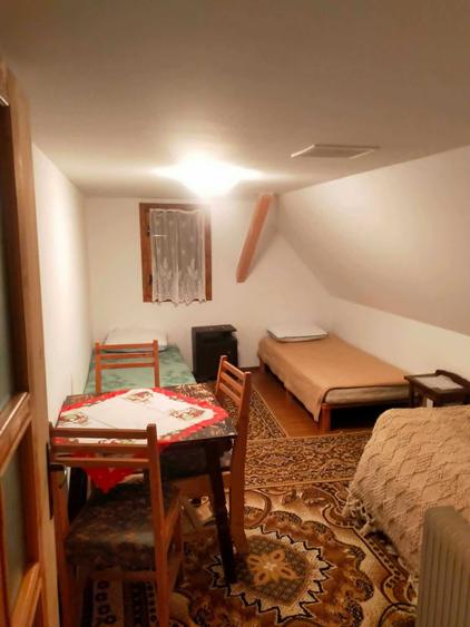 Casă cu 3 camere în Sântimbru