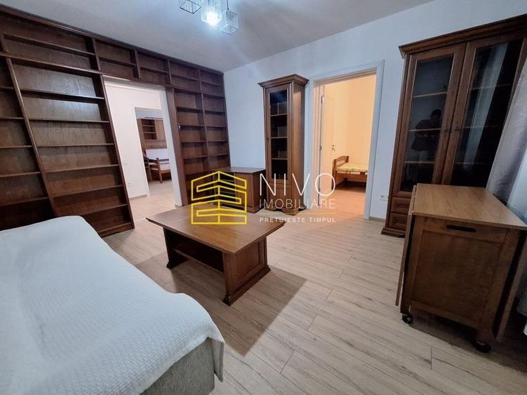 Apartament cu 3 camere semidecomandat, mobilat în Tudor