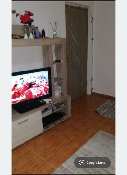 Apartament cu 3 camere decomandat în Apărătorii Patriei
