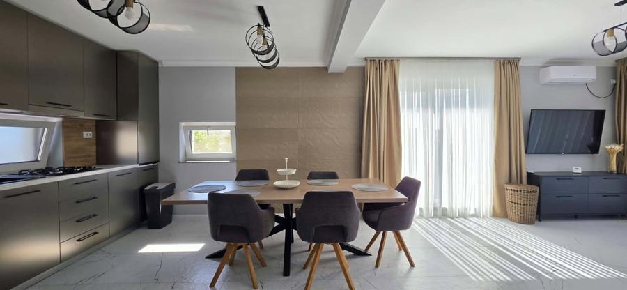 Duplex cu 3 camere cu Canalizare în Periferie