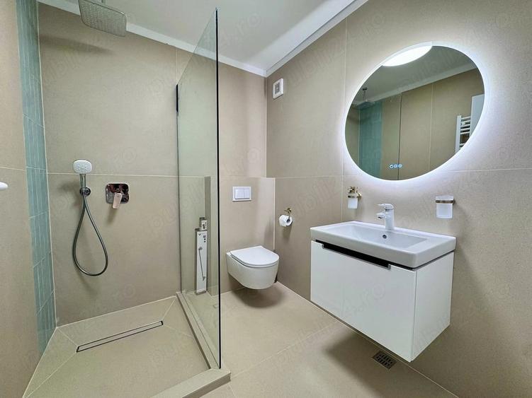 Apartament cu 3 camere decomandat în Stadion