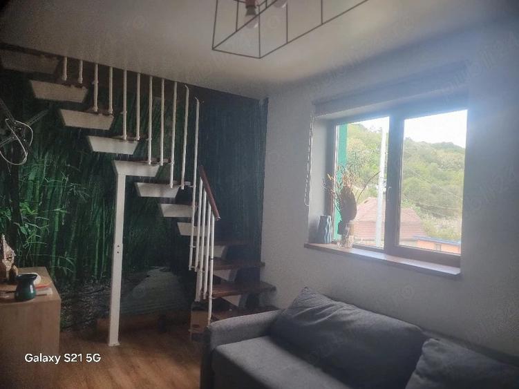 Casă cu 2 camere cu Teren 870 Mp în Central