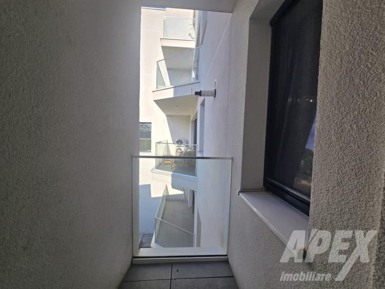 Apartament cu 2 camere decomandat, mobilat în Decebal