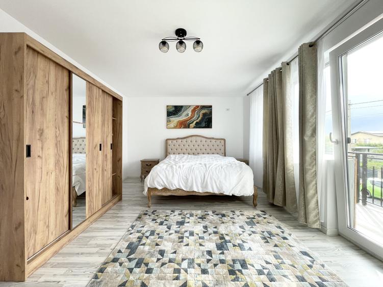 Duplex cu 3 camere cu Canalizare în Moșnița Nouă