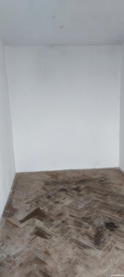 Apartament cu 2 camere nedecomandat în Central