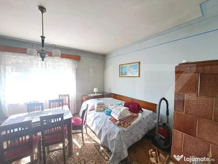 Casă cu 2 camere cu Teren 240 Mp în Cernatu
