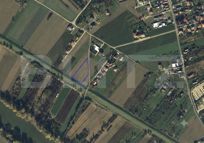 Teren Construcții intravilan de 3800 mp, în Titulescu