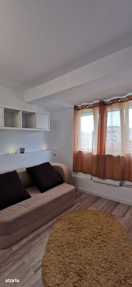 Apartament cu 3 camere în 13 Septembrie