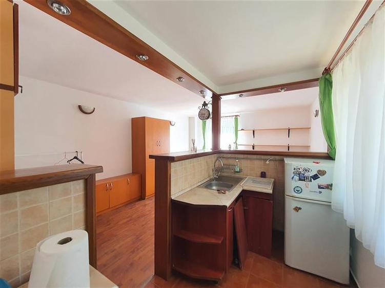 Apartament cu 2 camere semidecomandat în Orizont
