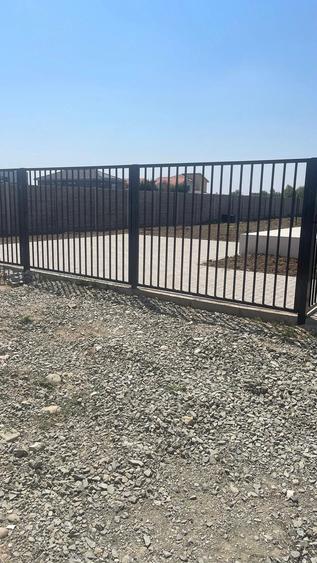 Casă cu 5 camere cu Teren 250 Mp în Giroc