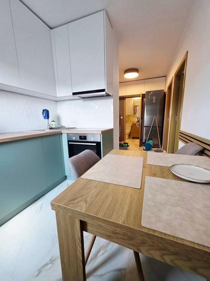 Apartament cu 2 camere decomandat în Decebal