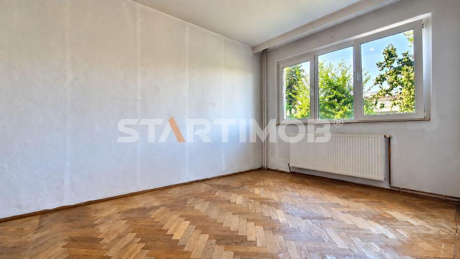 Apartament cu 2 camere semidecomandat în Planete