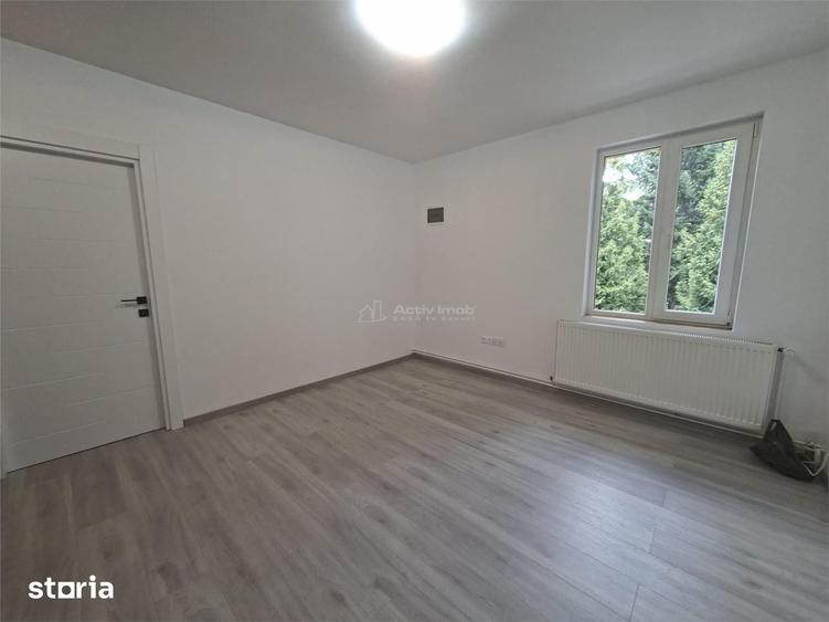 Spațiu comercial, de 70 mp, în Trei Stejari
