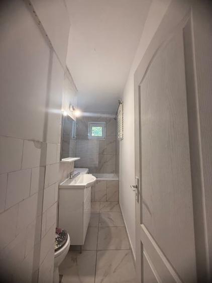 Apartament cu 2 camere semidecomandat, mobilat în Blașcovici