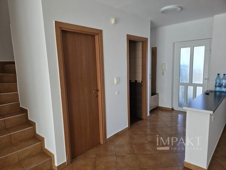 Casă individuală cu 4 camere cu Canalizare în Bună Ziua