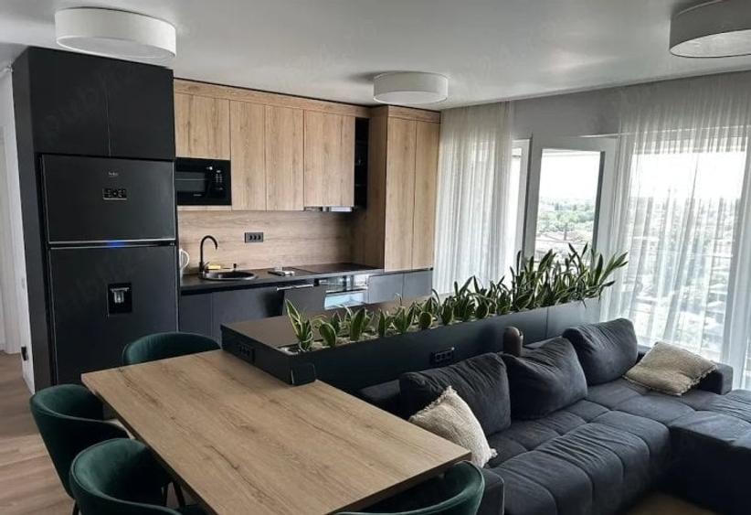Apartament cu 3 camere decomandat, mobilat în Eroii Revoluției