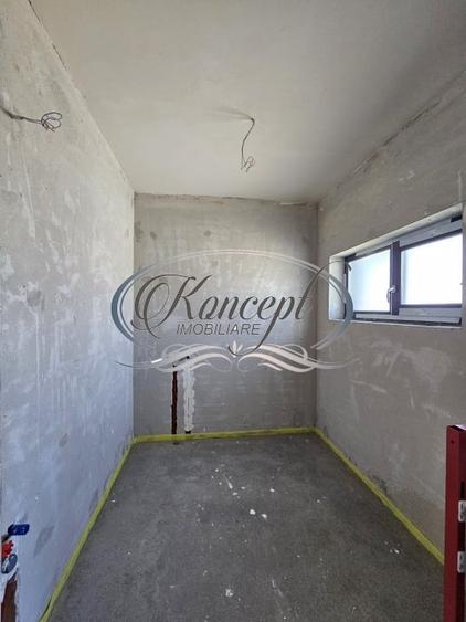 Casă individuală cu 4 camere cu Teren 470 Mp în Dezmir
