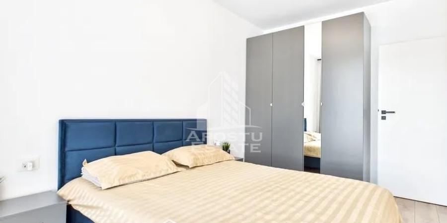 Apartament cu 2 camere semidecomandat, mobilat în Aradului