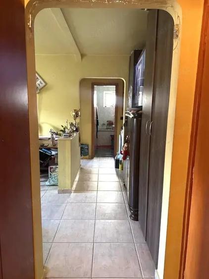 Apartament cu 3 camere decomandat în Mircea cel Bătrân