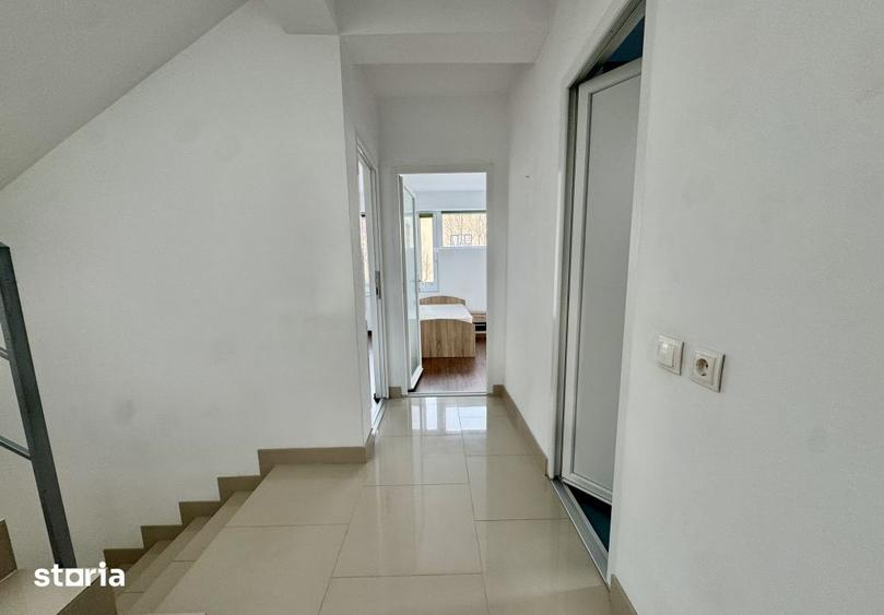 Casă cu 4 camere cu Teren 200 Mp în Zorilor
